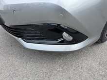 Toyota Auris VVT-h Design - U11364