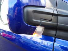 Ford Tourneo Custom 300 TDCi Limited - U6060