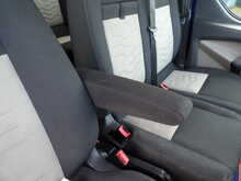 Ford Tourneo Custom 300 TDCi Limited - U6060