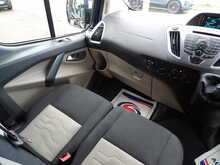 Ford Tourneo Custom 300 TDCi Limited - U6060
