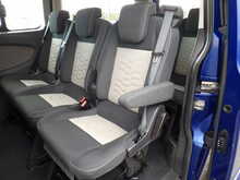 Ford Tourneo Custom 300 TDCi Limited - U6060