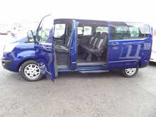 Ford Tourneo Custom 300 TDCi Limited - U6060