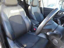 Nissan Qashqai dCi Tekna - U6125