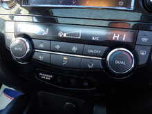 Nissan Qashqai dCi Tekna - U6125