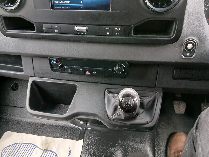 Mercedes-Benz 315 CDI Progressive 2.0 5dr Panel Van Manual Diesel 2.0 5dr Panel Van Manual Diesel