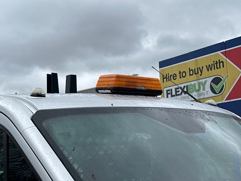 Ford 350 EcoBlue Leader 2.0 2dr Dropside Manual Diesel