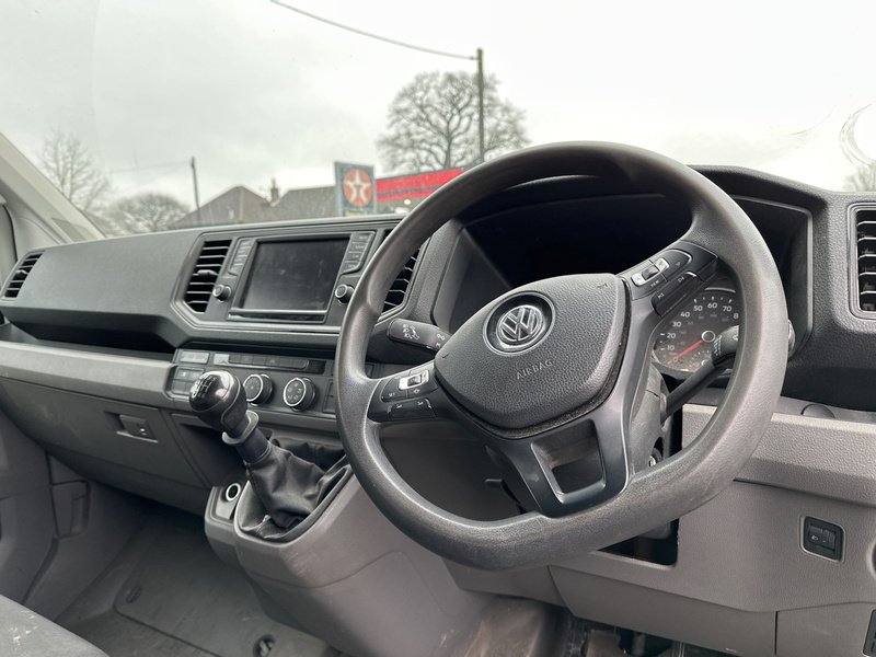 Volkswagen 2.0 TDI CR35 Trendline Panel Van 5dr Diesel Manual FWD LWB High Roof Euro 6 (s/s) (140 ps)