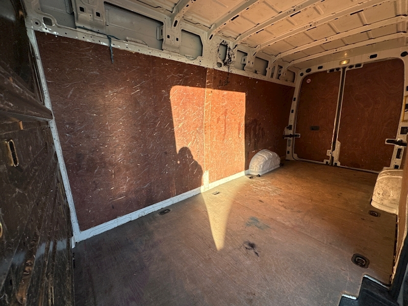 Volkswagen 2.0 TDI CR35 Trendline Panel Van 5dr Diesel Manual FWD LWB High Roof Euro 6 (s/s) (140 ps)