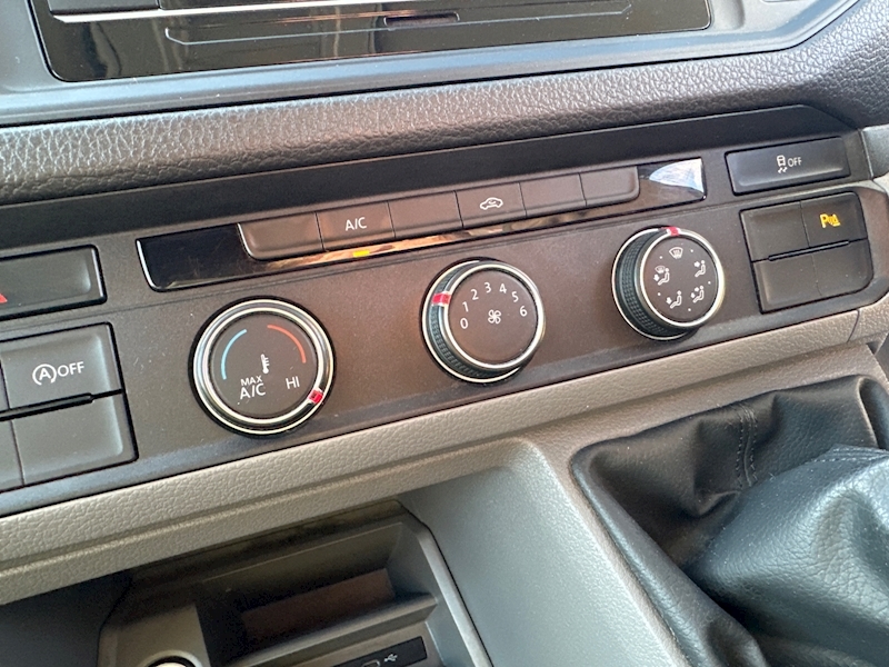 Volkswagen 2.0 TDI CR35 Trendline Panel Van 5dr Diesel Manual FWD LWB High Roof Euro 6 (s/s) (140 ps)