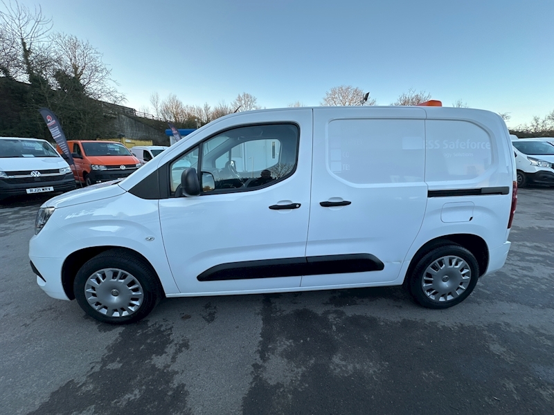 Vauxhall 1.5 Turbo D 2000 Sportive Panel Van 4dr Diesel Manual L1 H1 Euro 6 (s/s) (75 ps)