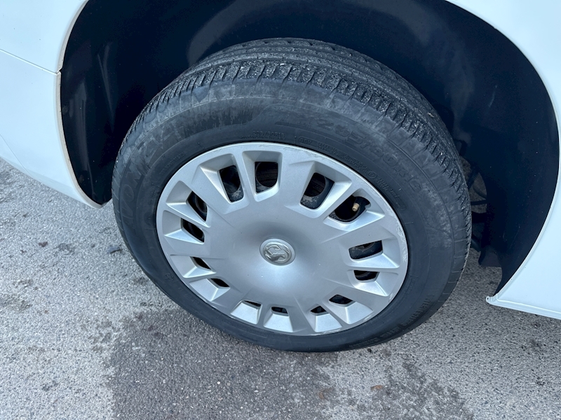 Vauxhall 1.5 Turbo D 2000 Sportive Panel Van 4dr Diesel Manual L1 H1 Euro 6 (s/s) (75 ps)