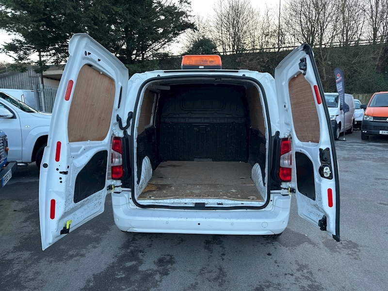 Vauxhall 1.5 Turbo D 2000 Sportive Panel Van 4dr Diesel Manual L1 H1 Euro 6 (s/s) (75 ps)
