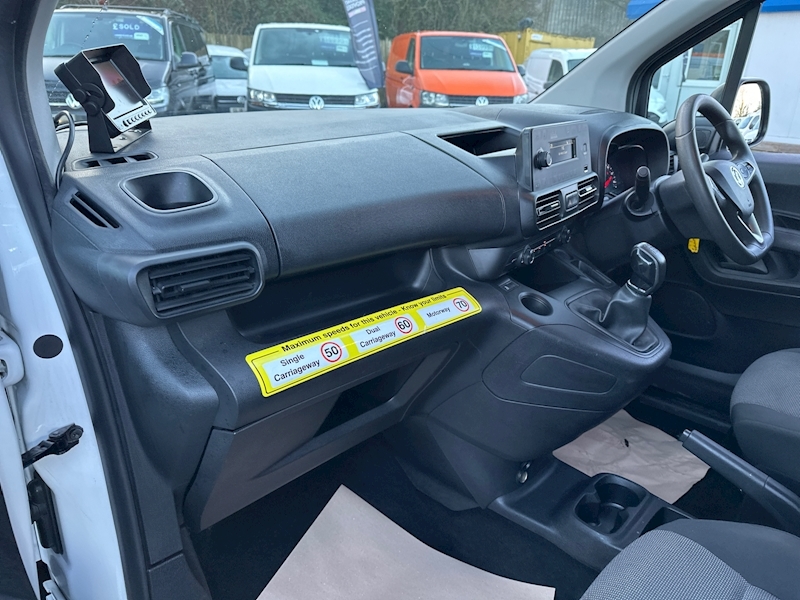 Vauxhall 1.5 Turbo D 2000 Sportive Panel Van 4dr Diesel Manual L1 H1 Euro 6 (s/s) (75 ps)