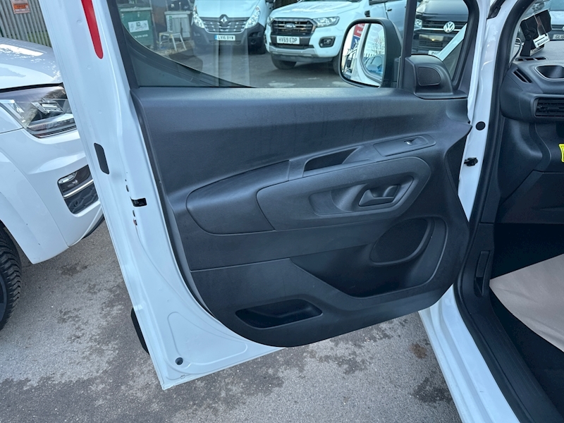 Vauxhall 1.5 Turbo D 2000 Sportive Panel Van 4dr Diesel Manual L1 H1 Euro 6 (s/s) (75 ps)