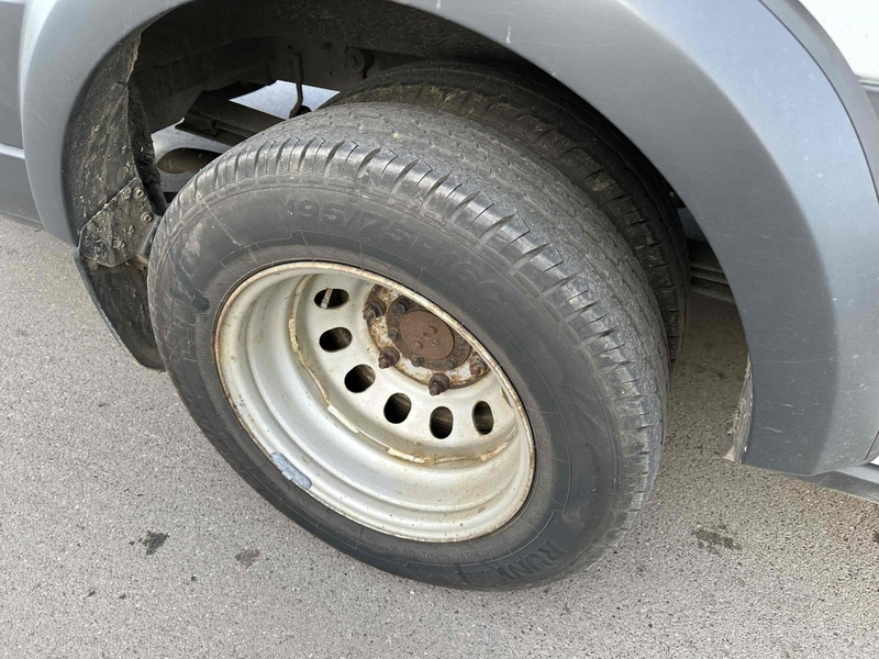 Ford TDCi 460 Trend Minibus 2.2 Manual Diesel