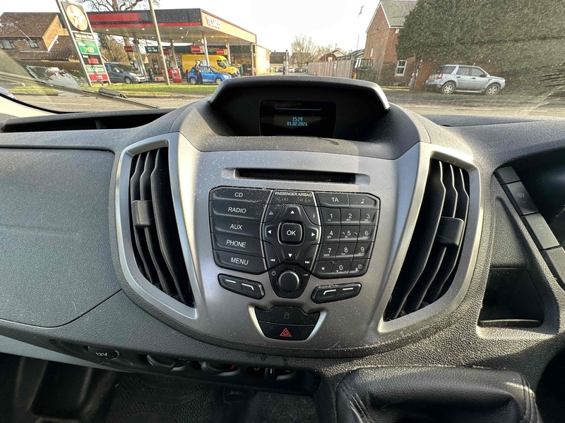 Ford TDCi 460 Trend Minibus 2.2 Manual Diesel