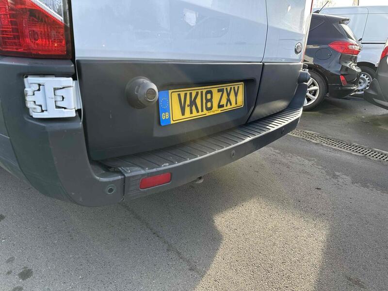 Ford TDCi 460 Trend Minibus 2.2 Manual Diesel