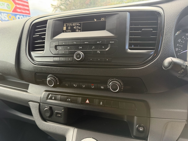 Peugeot BlueHDi 1000 S Panel Van 1.6 Manual Diesel