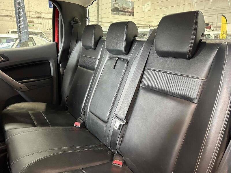 Ford TDCi Limited 1 Pickup 3.2 Automatic Diesel