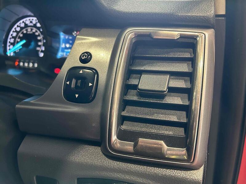 Ford TDCi Limited 1 Pickup 3.2 Automatic Diesel