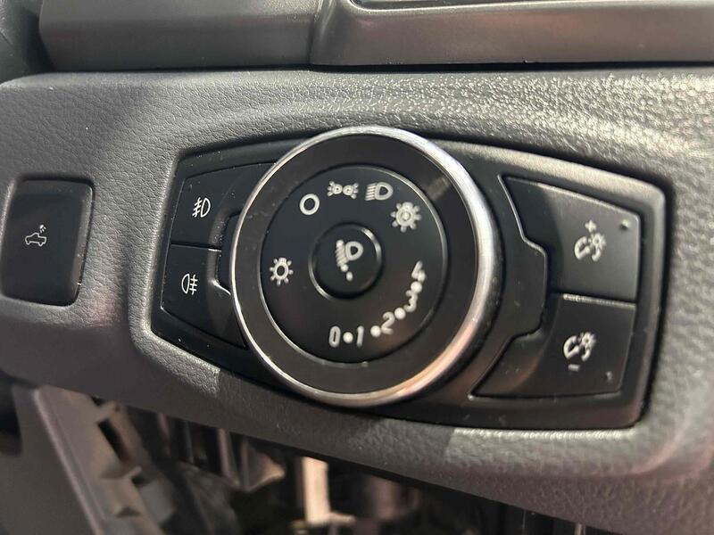 Ford TDCi Limited 1 Pickup 3.2 Automatic Diesel