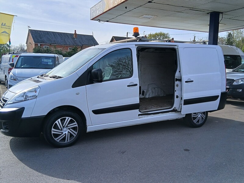 Peugeot 2.0 HDi Panel Van 4dr Diesel Manual L2 H1 (168 g/km, 128 bhp)