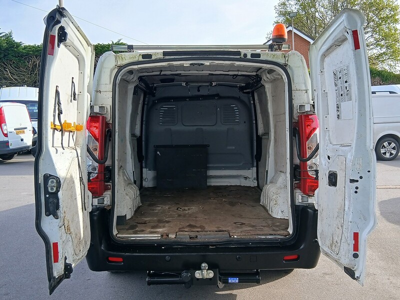 Peugeot 2.0 HDi Panel Van 4dr Diesel Manual L2 H1 (168 g/km, 128 bhp)