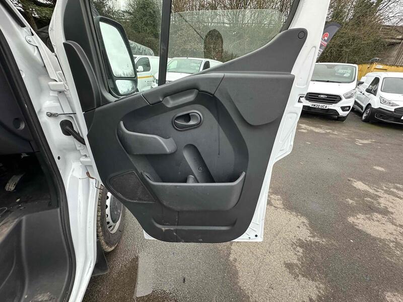 Vauxhall CDTi 3500 BiTurbo Edition Panel Van 2.3 Manual Diesel