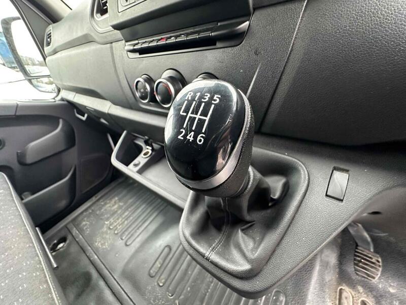 Vauxhall CDTi 3500 BiTurbo Edition Panel Van 2.3 Manual Diesel