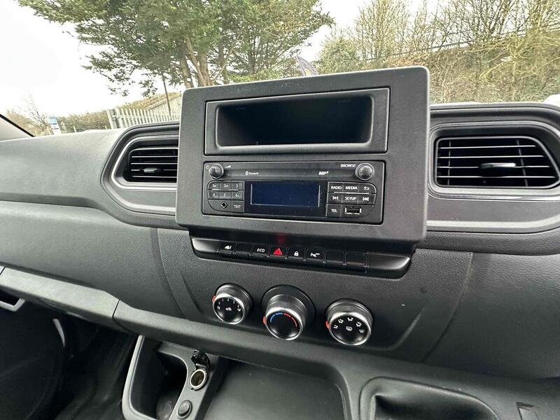Vauxhall CDTi 3500 BiTurbo Edition Panel Van 2.3 Manual Diesel