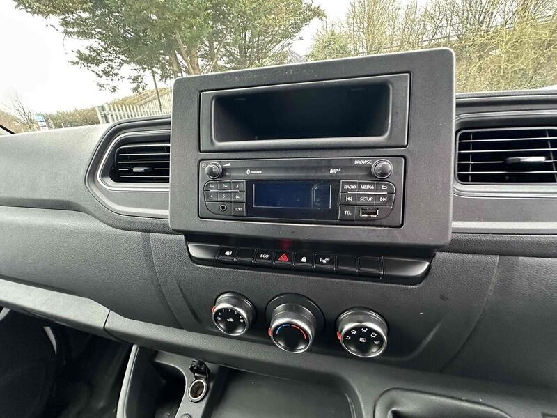 Vauxhall CDTi 3500 BiTurbo Edition Panel Van 2.3 Manual Diesel