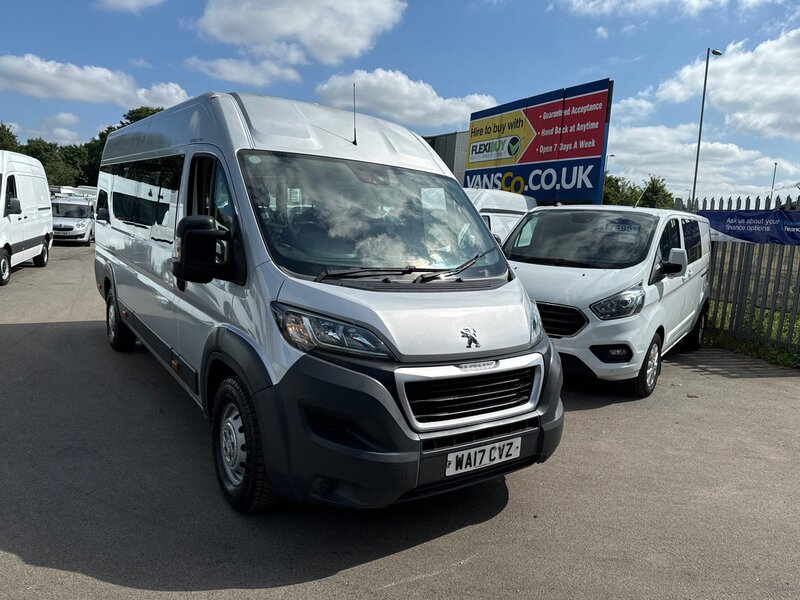 Peugeot BlueHDi 440 2.0 4dr Minibus Manual Diesel