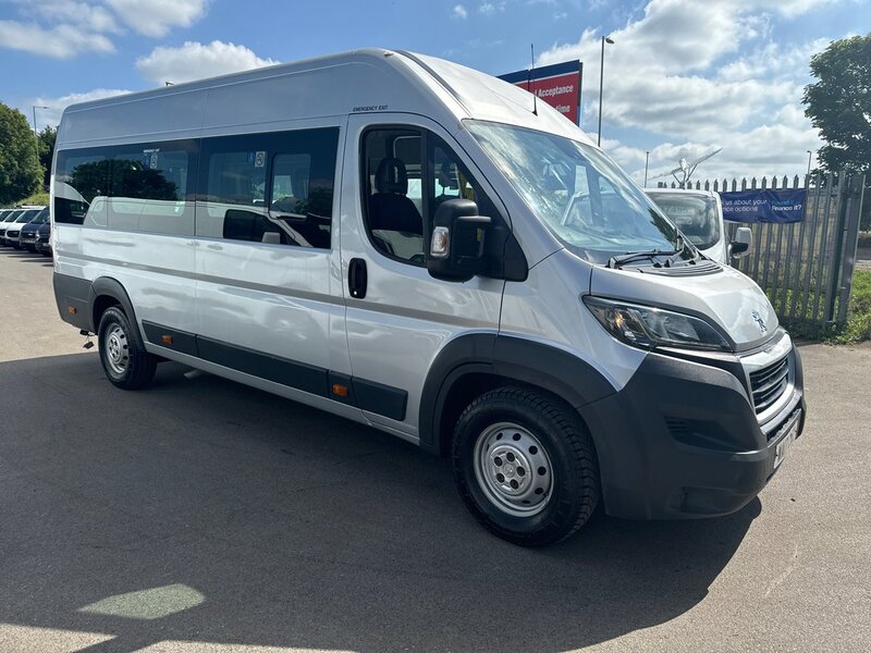 Peugeot BlueHDi 440 2.0 4dr Minibus Manual Diesel