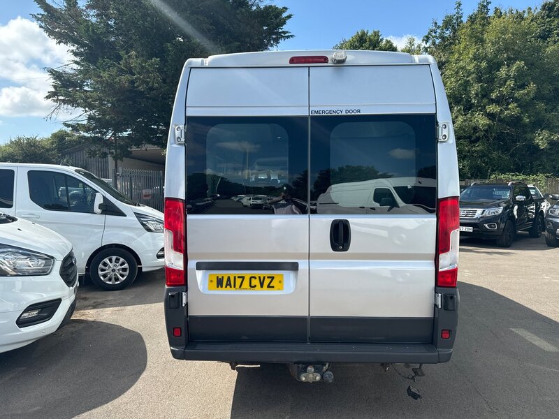 Peugeot BlueHDi 440 2.0 4dr Minibus Manual Diesel