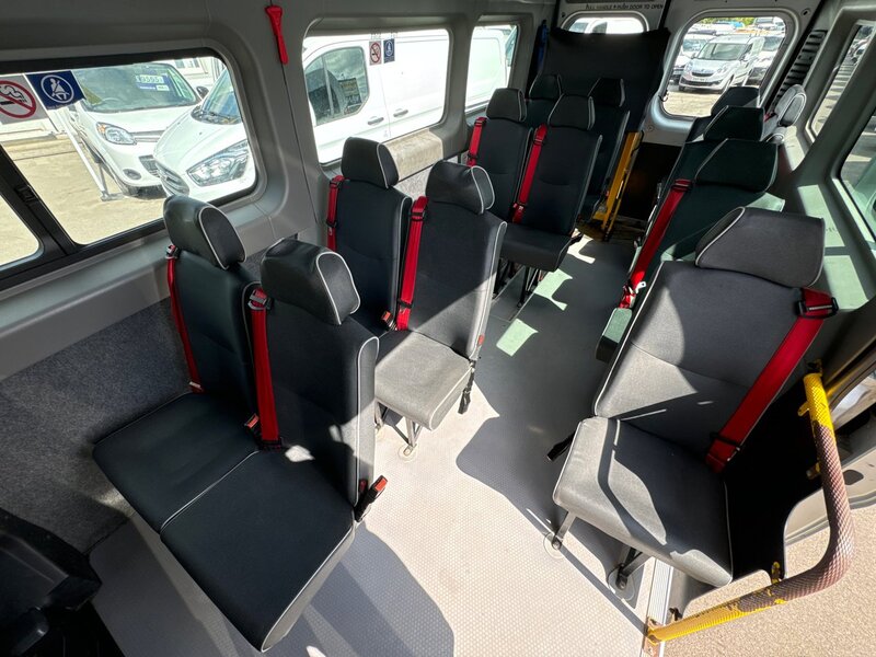 Peugeot BlueHDi 440 2.0 4dr Minibus Manual Diesel