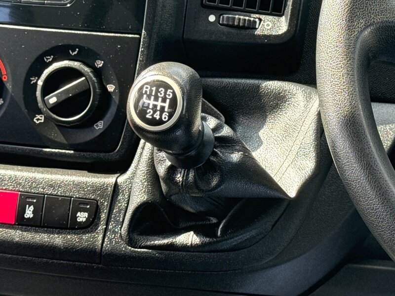 Peugeot BlueHDi 440 2.0 4dr Minibus Manual Diesel