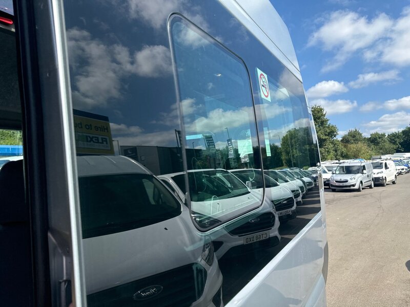 Peugeot BlueHDi 440 2.0 4dr Minibus Manual Diesel