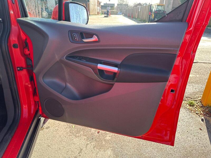 Ford 200 EcoBlue Limited Panel Van 1.5 Manual Diesel Panel Van Manual Diesel Panel Van Manual Diesel