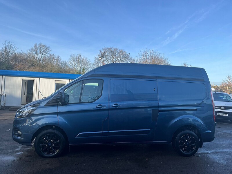 Ford 300 EcoBlue Limited Panel Van 2.0 Manual Diesel