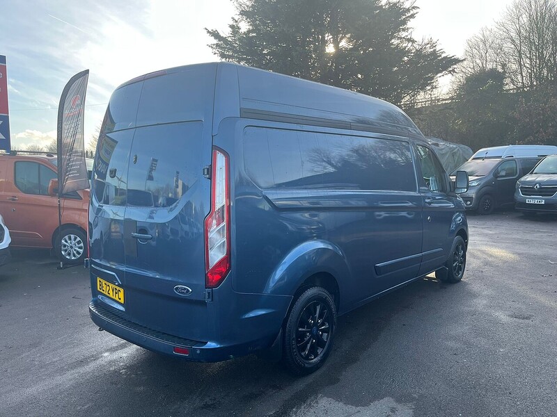 Ford 300 EcoBlue Limited Panel Van 2.0 Manual Diesel