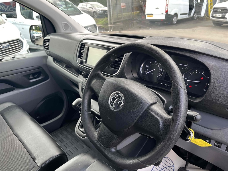 Vauxhall Turbo D 3100 Dynamic Panel Van 2.0 Manual Diesel
