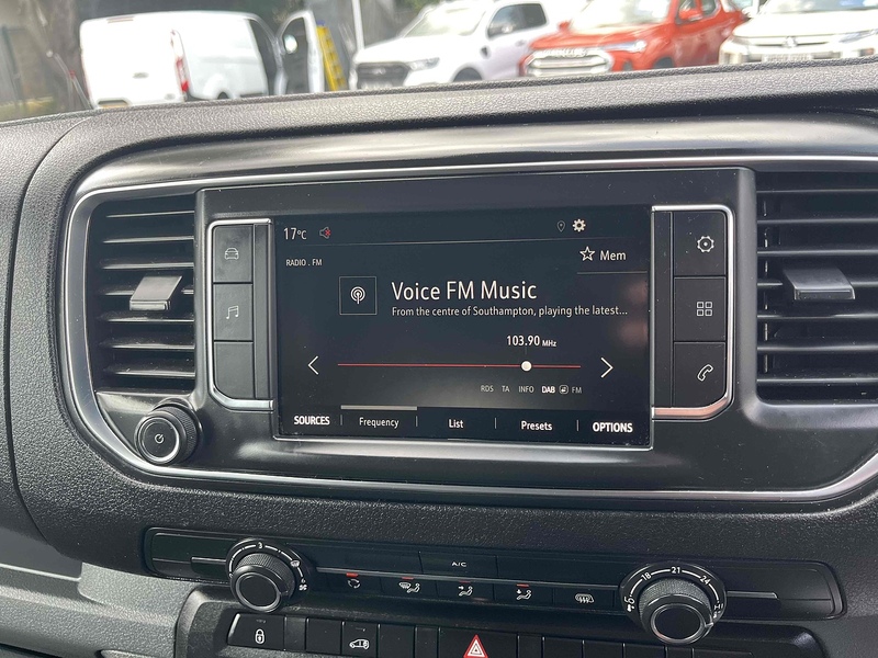 Vauxhall Turbo D 3100 Dynamic Panel Van 2.0 Manual Diesel