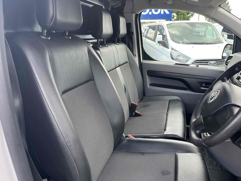 Vauxhall Turbo D 3100 Dynamic Panel Van 2.0 Manual Diesel