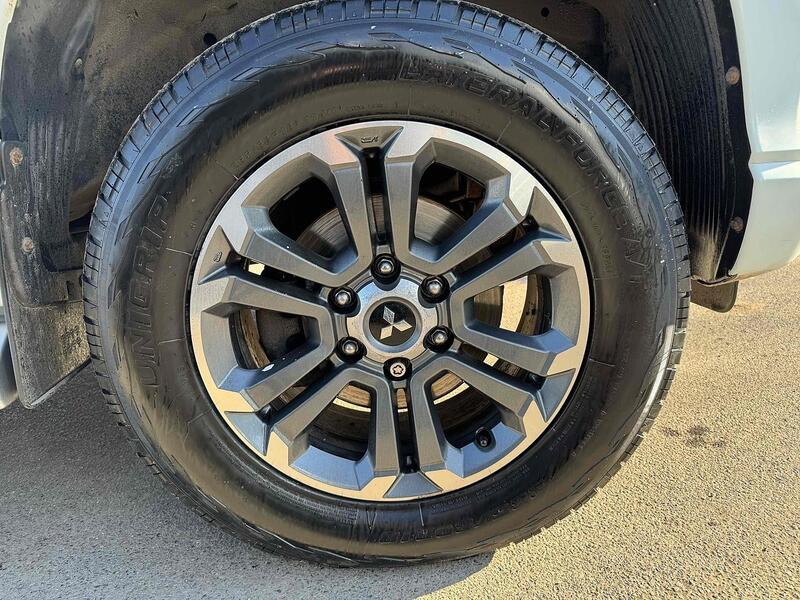 Mitsubishi DI-D DC Warrior 2.2 4dr Pickup Automatic Diesel Pickup Automatic Diesel