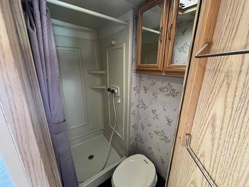 Chevrolet Motorhome 5 2dr Motorhome Automatic diesel