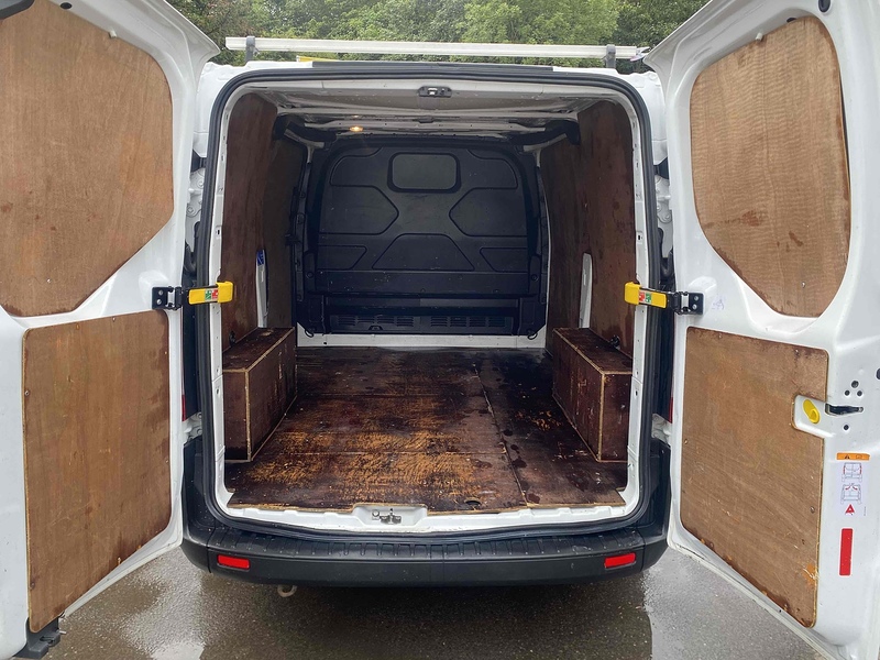 Ford 2.0 300 EcoBlue Leader Panel Van 5dr Diesel Manual L1 H1 Euro 6 (s/s) (105 ps)