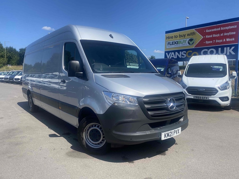 Mercedes-Benz 315 CDI Progressive Panel Van 2.0 Manual Diesel