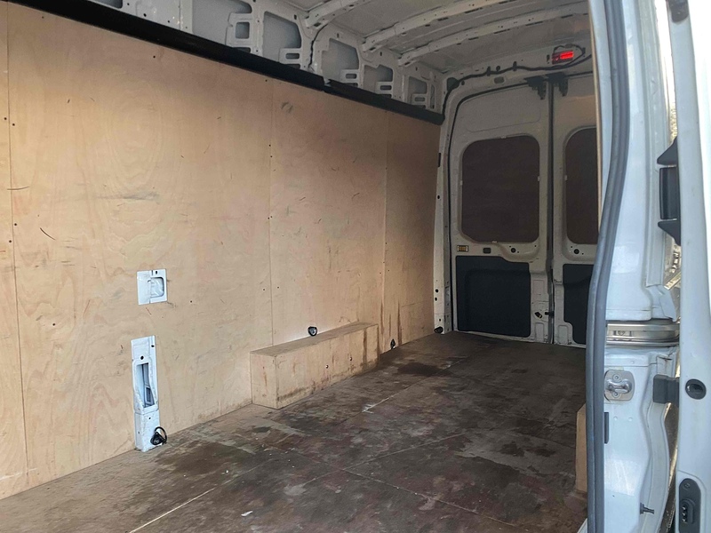 Ford 350 EcoBlue Leader Panel Van 2.0 Manual Diesel