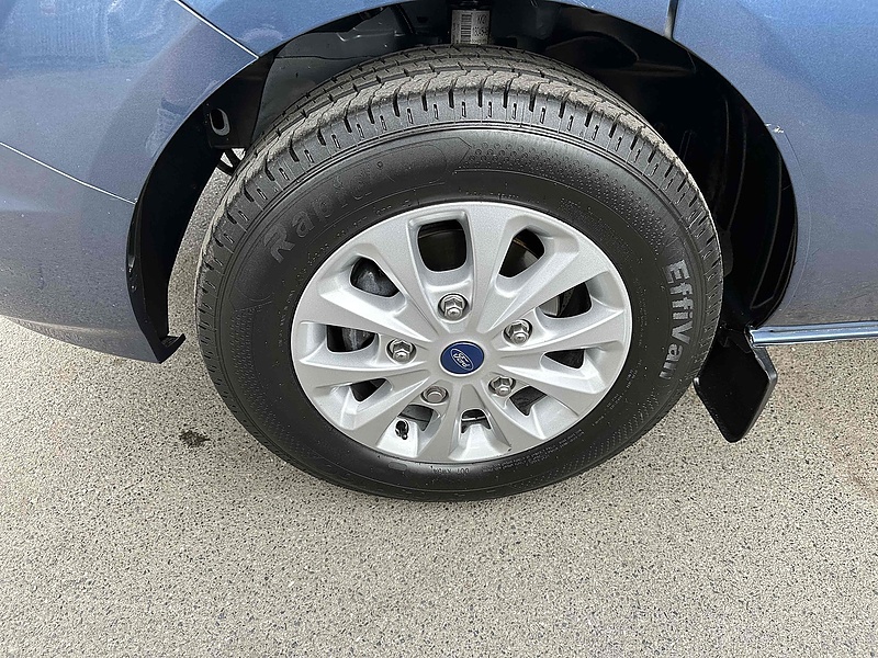 Ford 2.0 300 EcoBlue Limited Panel Van 5dr Diesel Manual L1 H1 Euro 6 (s/s) (130 ps)