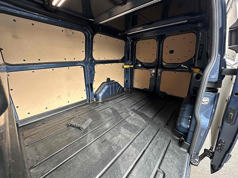 Ford 2.0 300 EcoBlue Limited Panel Van 5dr Diesel Manual L1 H1 Euro 6 (s/s) (130 ps)